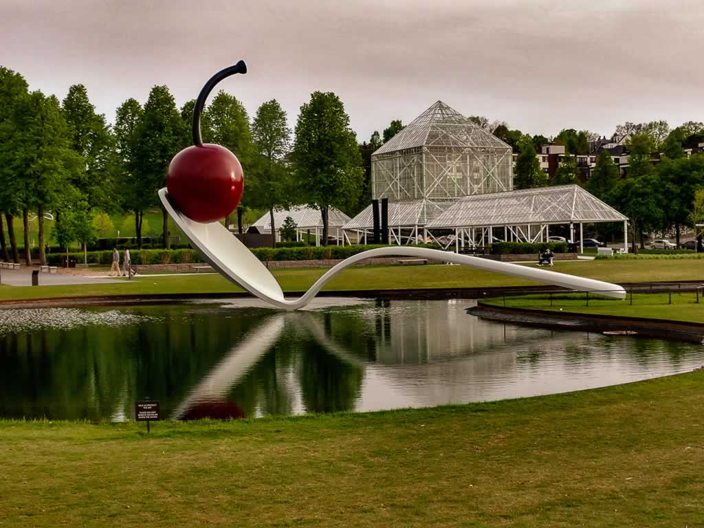 Minneapolis 20 Sculpture Garden Spoonbridge Cherry